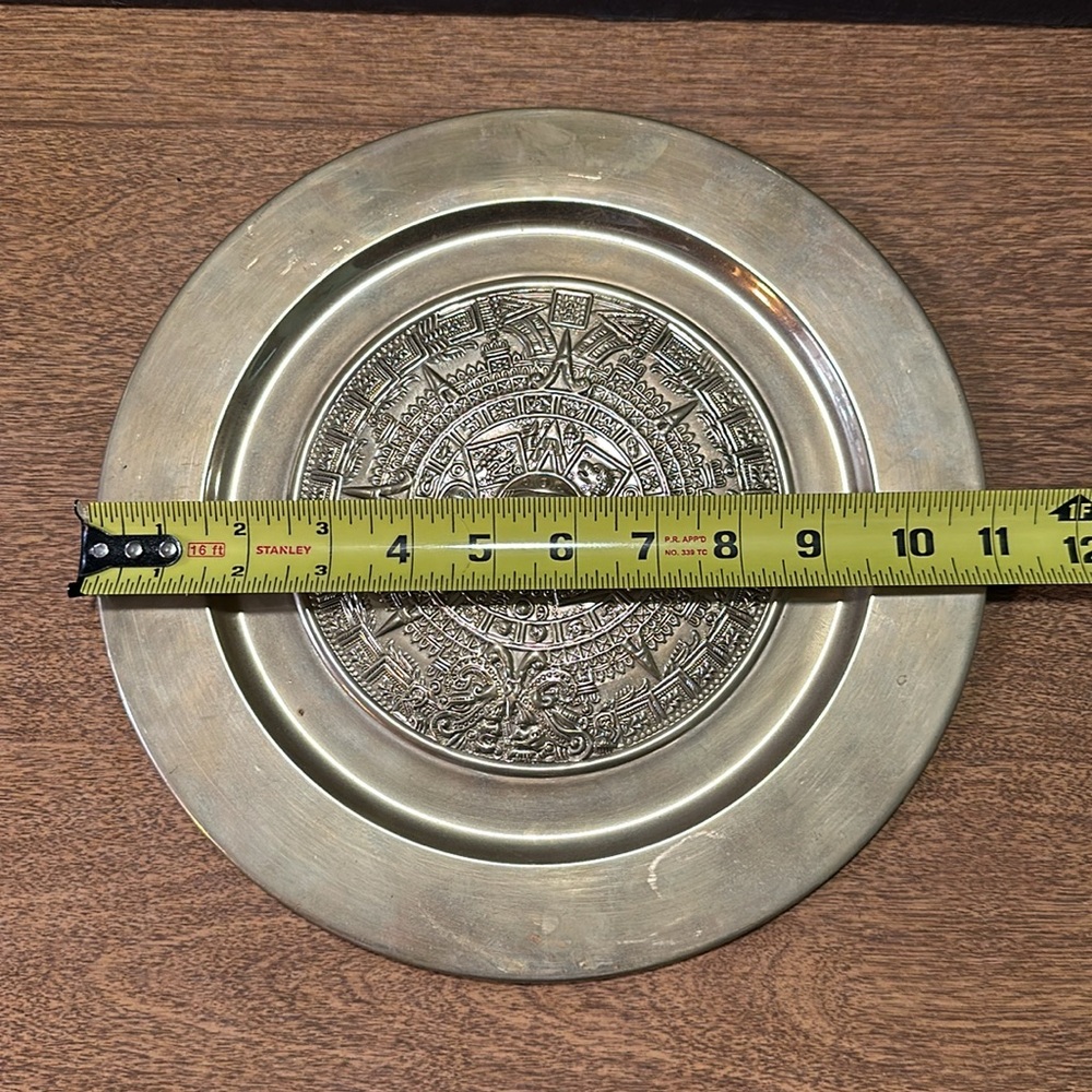 Vintage Brass Aztec Mexican Calendar - Picture 5 of 5